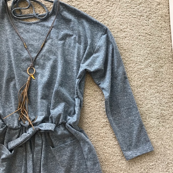 1 LARGE LEFT Grey Long Sleeve Romper - Picture 7 of 8